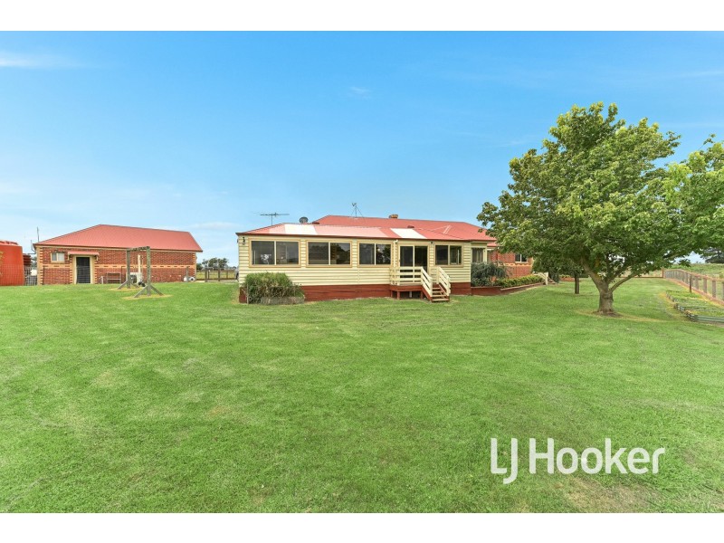 145 Eleven Mile Road, Tynong VIC 3813