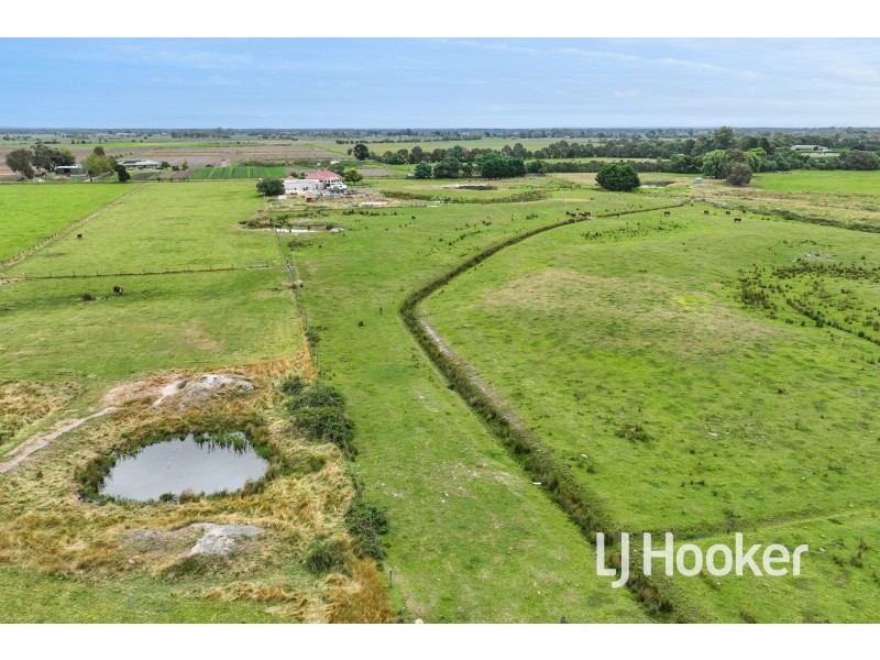 145 Eleven Mile Road, Tynong VIC 3813