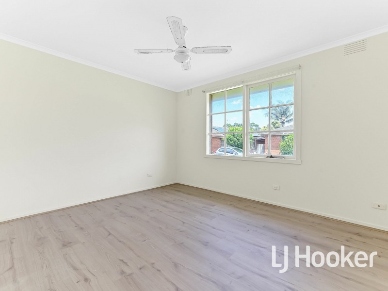 6/4 Guest Road, Pakenham VIC 3810