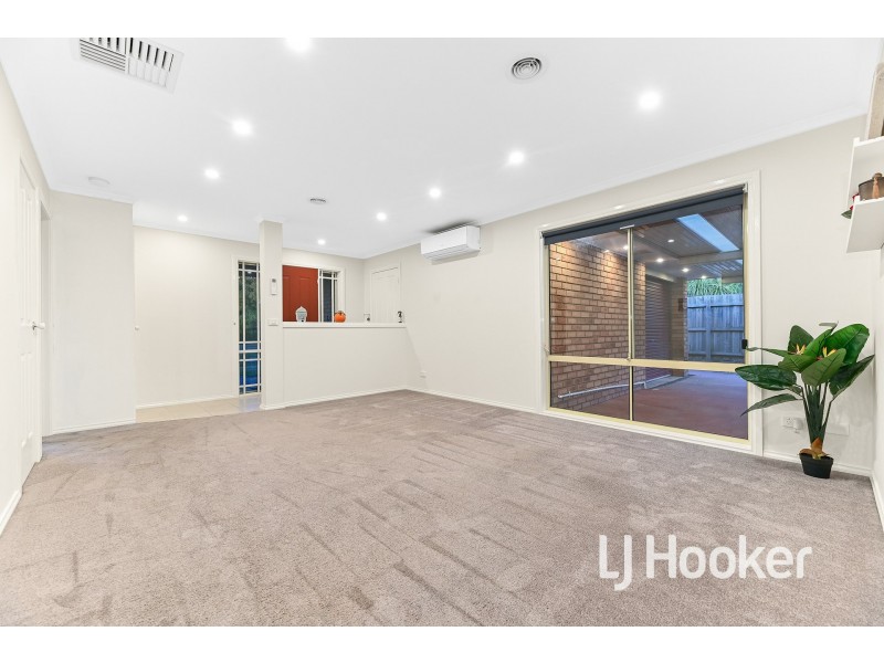 23 Kingdom Drive, Cranbourne VIC 3977