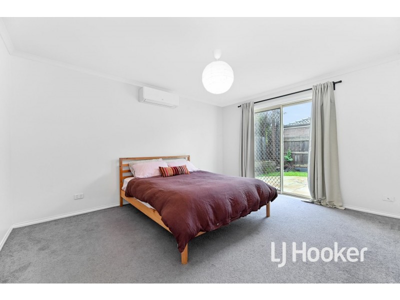 17 Grand Central Boulevard, Pakenham VIC 3810