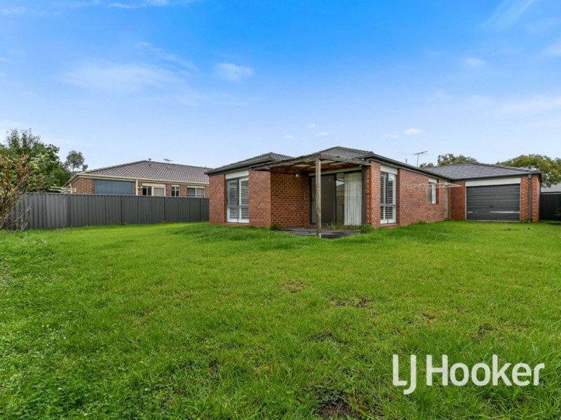 55 Pomegranate Way, Pakenham VIC 3810