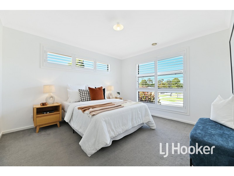 55 Mountford Rise, Pakenham VIC 3810