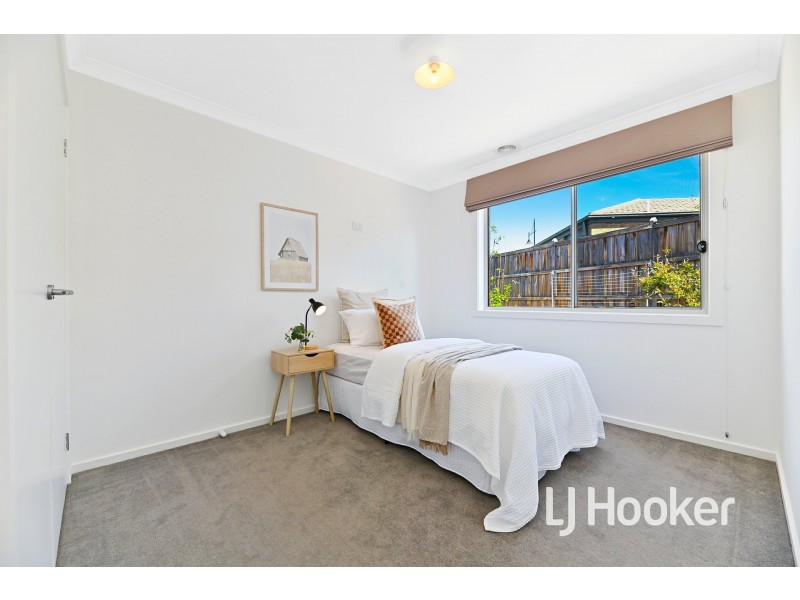 55 Mountford Rise, Pakenham VIC 3810