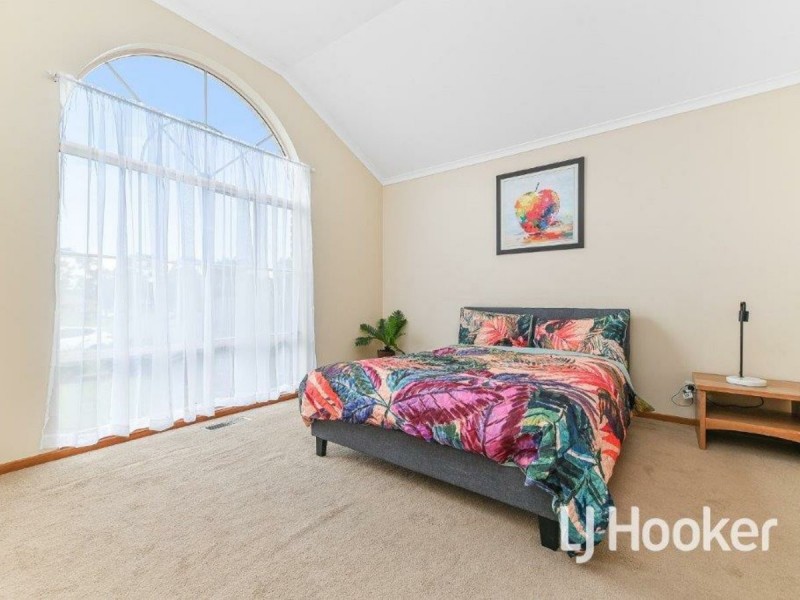 5 Greaves Court, Pakenham VIC 3810