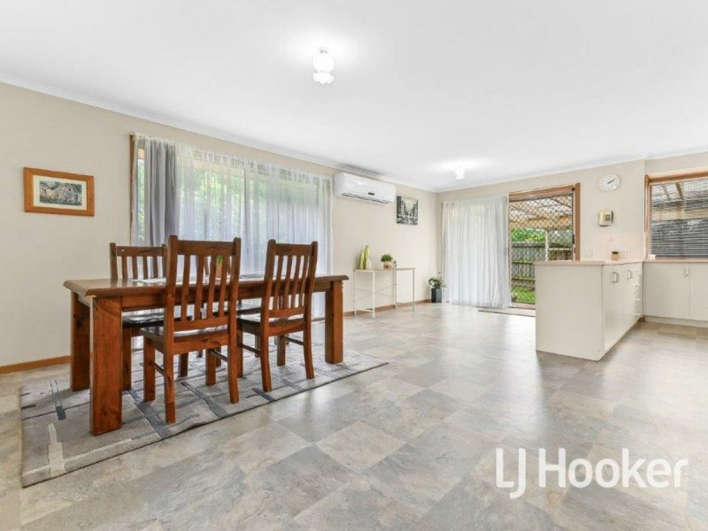 5 Greaves Court, Pakenham VIC 3810