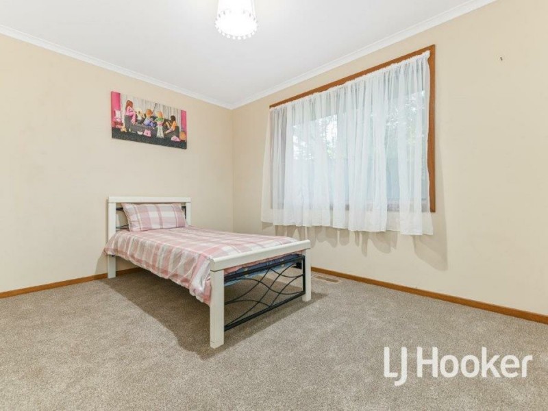5 Greaves Court, Pakenham VIC 3810