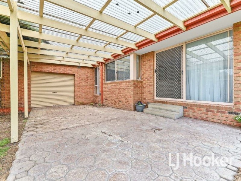 5 Greaves Court, Pakenham VIC 3810