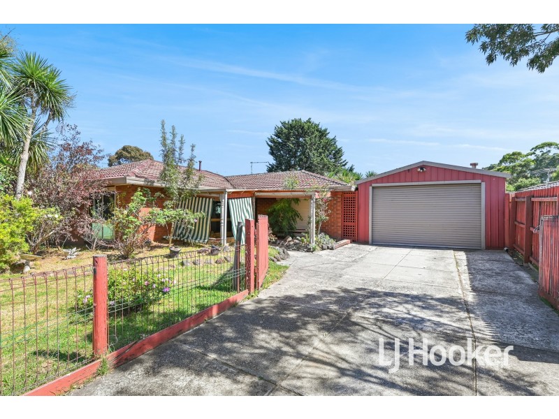 2 Sykes Court, Pakenham VIC 3810