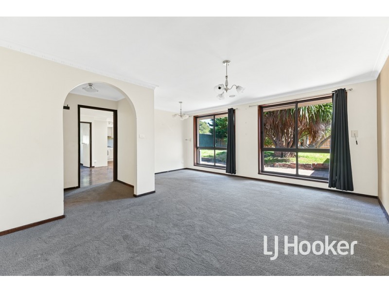2 Sykes Court, Pakenham VIC 3810
