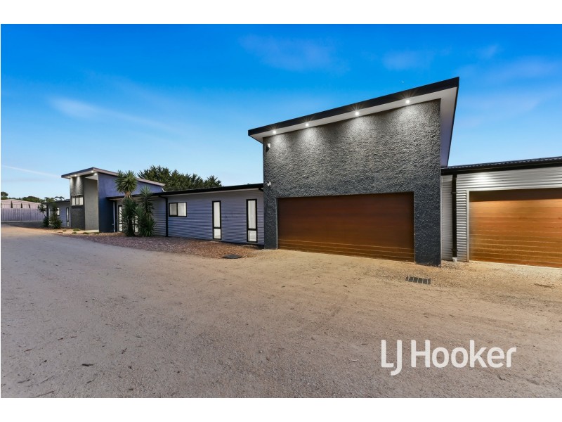 3A Meeking Drive, Pakenham VIC 3810