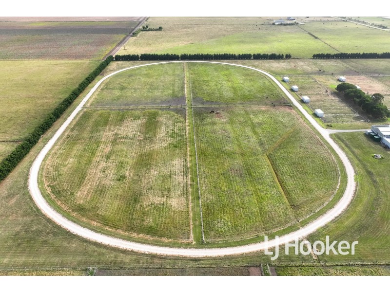 350 Temby Road, Iona VIC 3815