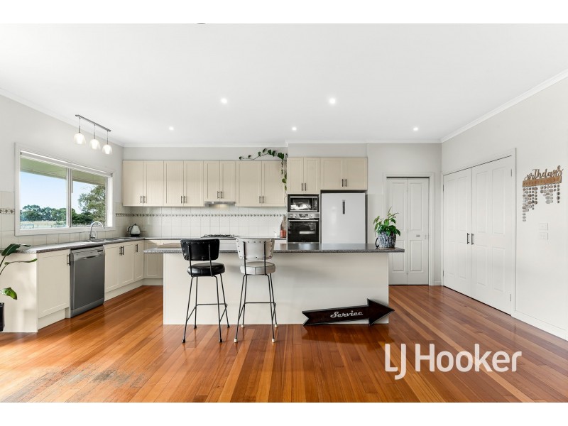 910 Bunyip-Modella Road, Iona VIC 3815