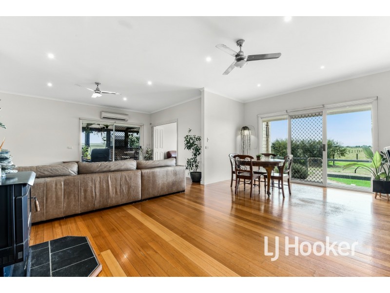 910 Bunyip-Modella Road, Iona VIC 3815