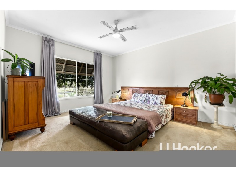 910 Bunyip-Modella Road, Iona VIC 3815