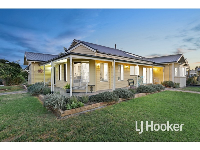 910 Bunyip-Modella Road, Iona VIC 3815