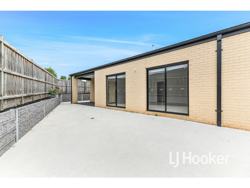 15 Boyd Avenue, Warragul VIC 3820