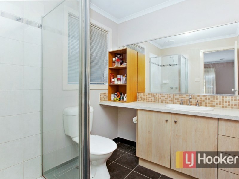 14 Jacaranda Way, Pakenham VIC 3810