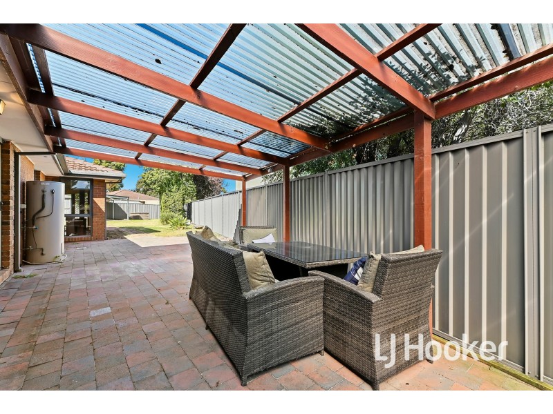 2 Beaumont Court, Pakenham VIC 3810