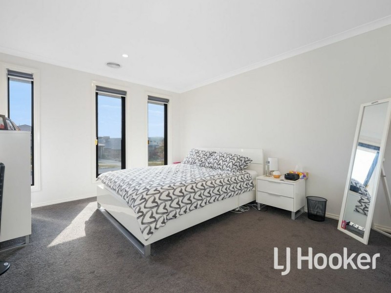 88 Grandvue Boulevard, Pakenham VIC 3810
