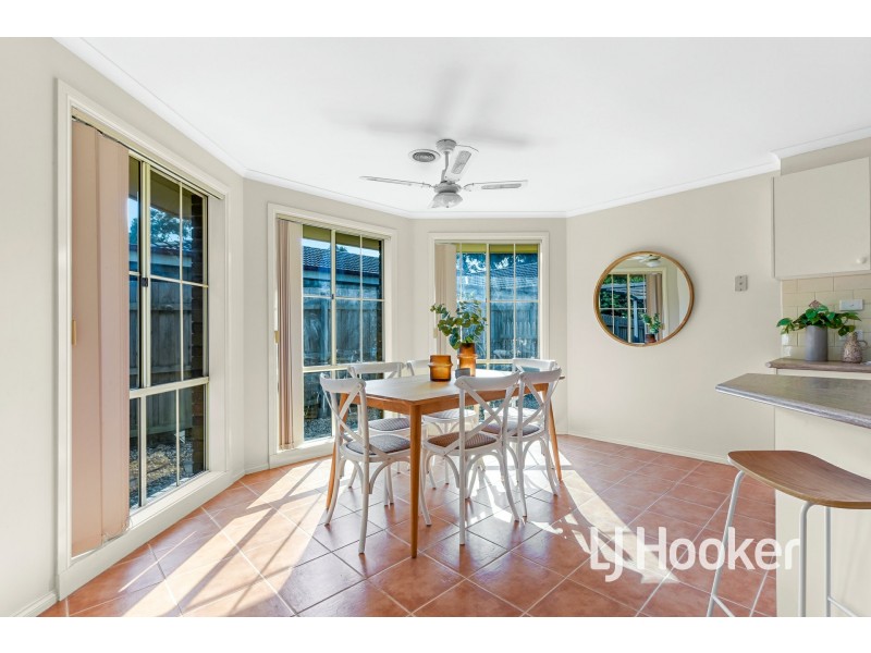53 Balmoral Way, Pakenham VIC 3810