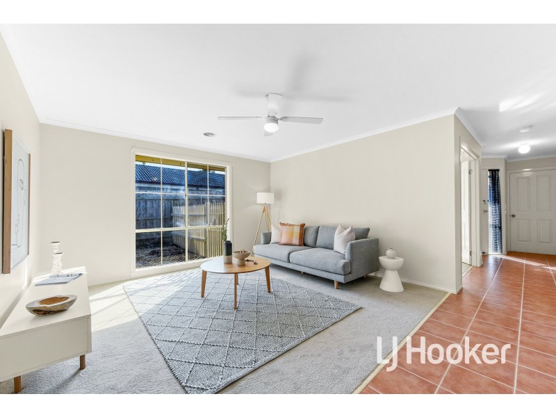 53 Balmoral Way, Pakenham VIC 3810