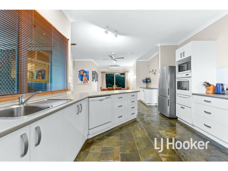 1 Kinross Court, Pakenham VIC 3810