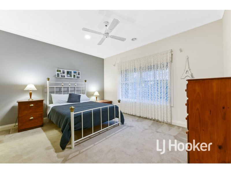 1 Kinross Court, Pakenham VIC 3810