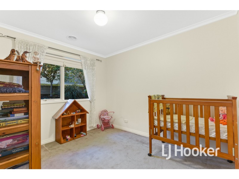 1 Kinross Court, Pakenham VIC 3810