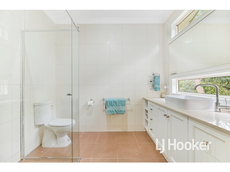 6 Bareena Lane, Maryknoll VIC 3812