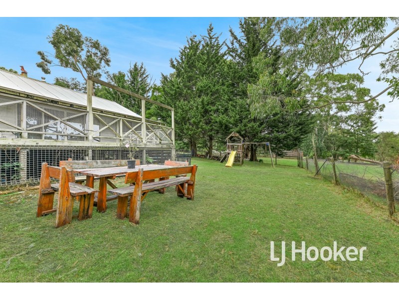 6 Bareena Lane, Maryknoll VIC 3812