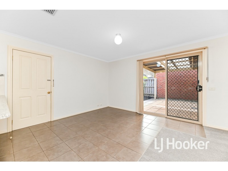 2/36 Armadale Drive, Narre Warren VIC 3805