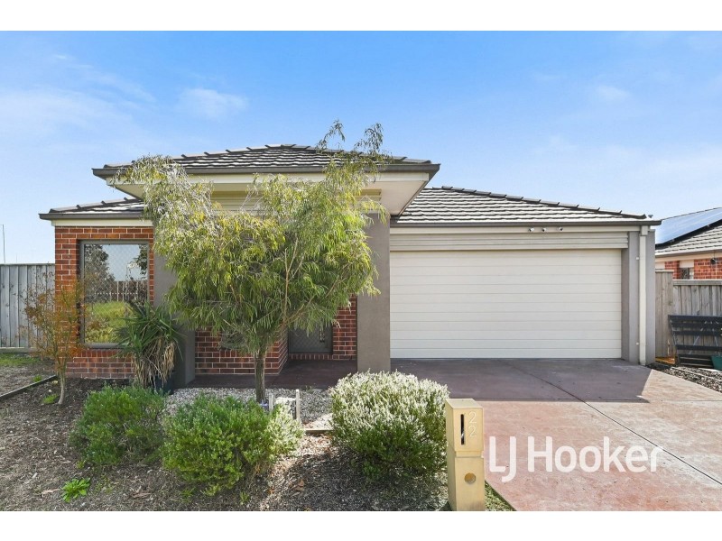 22 Garland Street, Pakenham VIC 3810