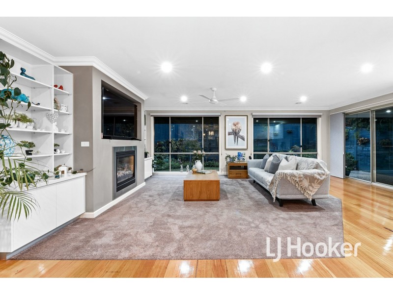 2 Cooper Rise, Bunyip VIC 3815