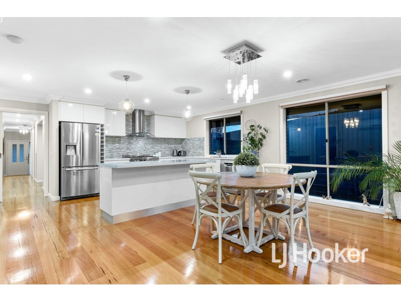 2 Cooper Rise, Bunyip VIC 3815
