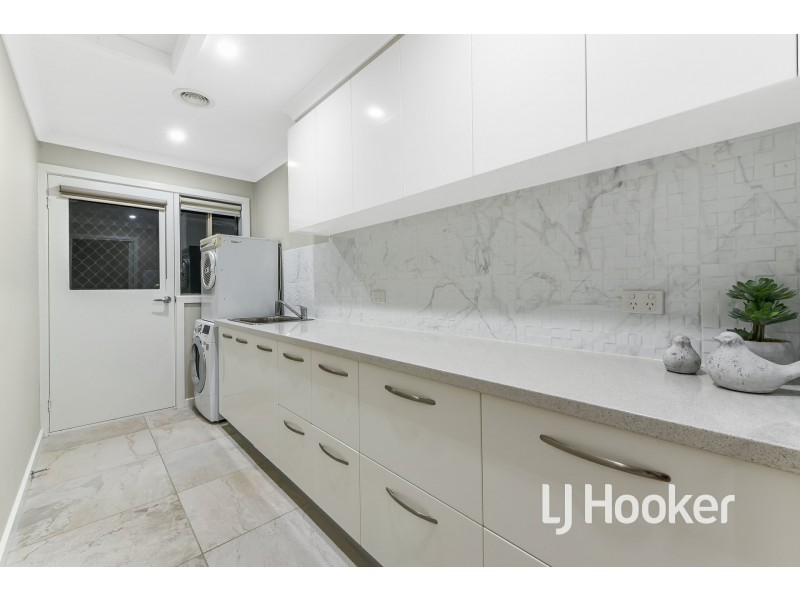 2 Cooper Rise, Bunyip VIC 3815