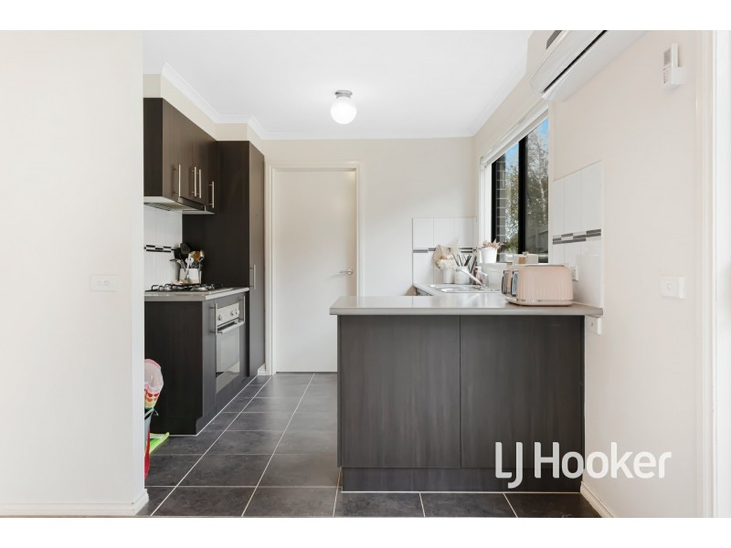 7/107 Army Road, Pakenham VIC 3810