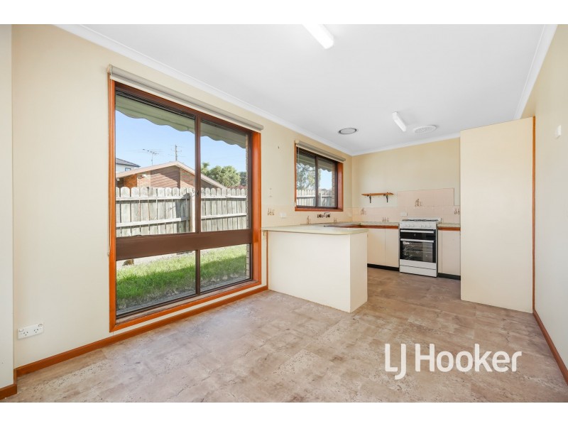4/19-21 Princes Hwy, Pakenham VIC 3810
