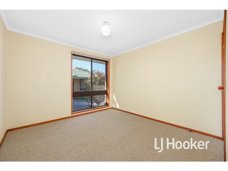 4/19-21 Princes Hwy, Pakenham VIC 3810