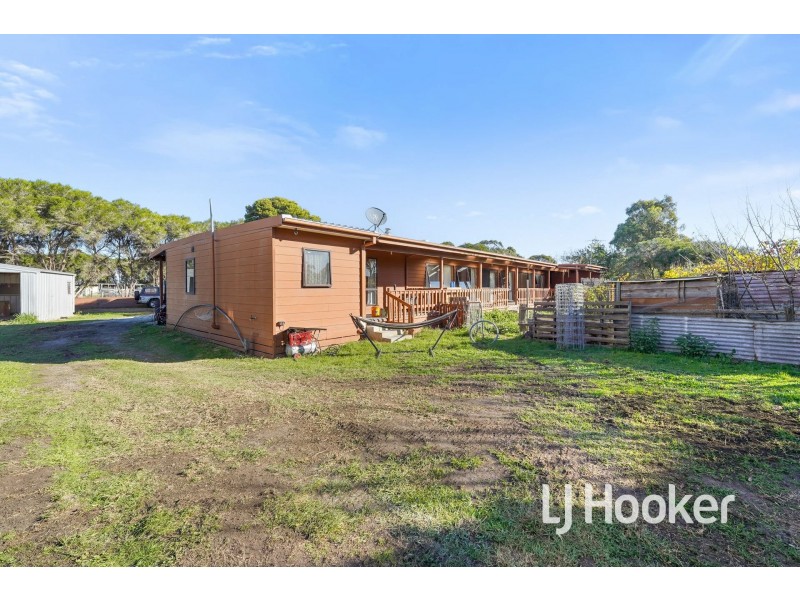 130 Tooradin Station Road, Tooradin VIC 3980
