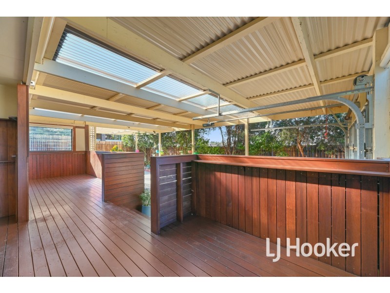 22 Ash Crescent, Pakenham VIC 3810