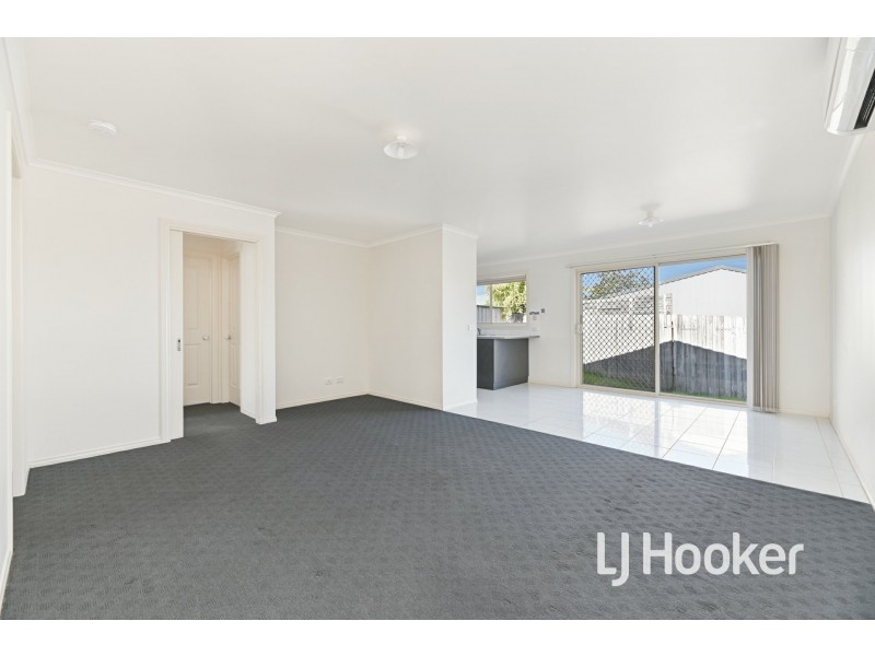 27/18 Ben Drive, Pakenham VIC 3810