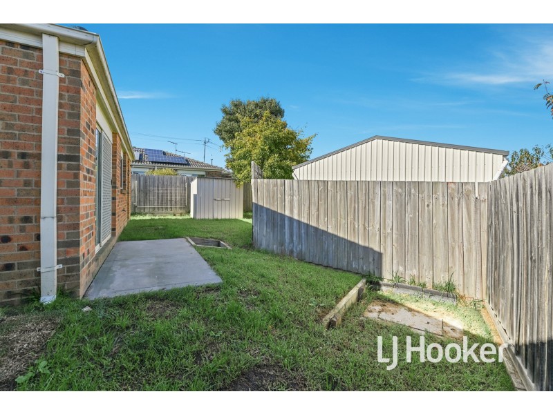 27/18 Ben Drive, Pakenham VIC 3810