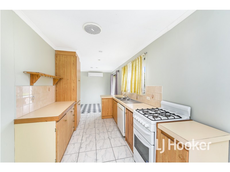 35 Henty Street, Pakenham VIC 3810