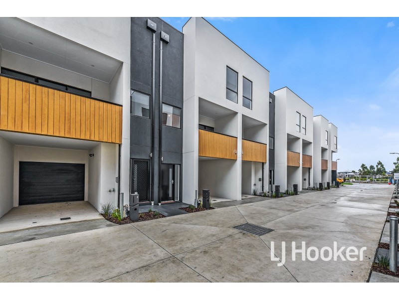 7 Luella Lane, Pakenham VIC 3810