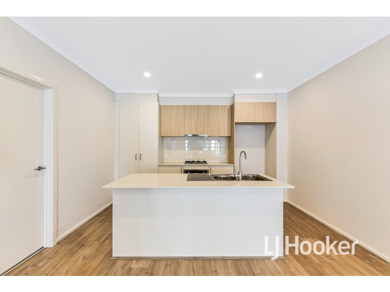 7 Luella Lane, Pakenham VIC 3810