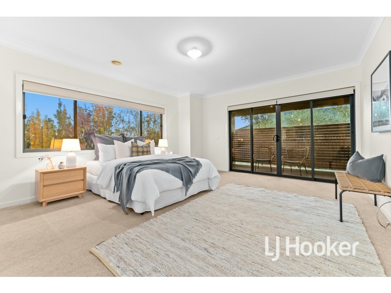 13 Sheldon Drive, Berwick VIC 3806