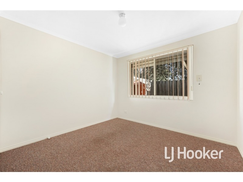 3/9 Henty Street, Pakenham VIC 3810