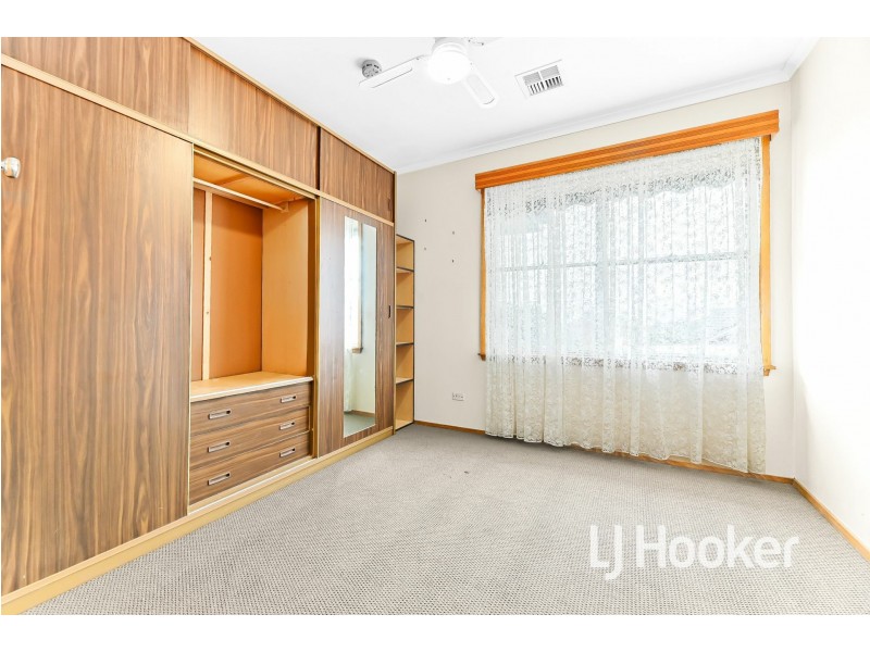 13 Deveney Street, Pakenham VIC 3810