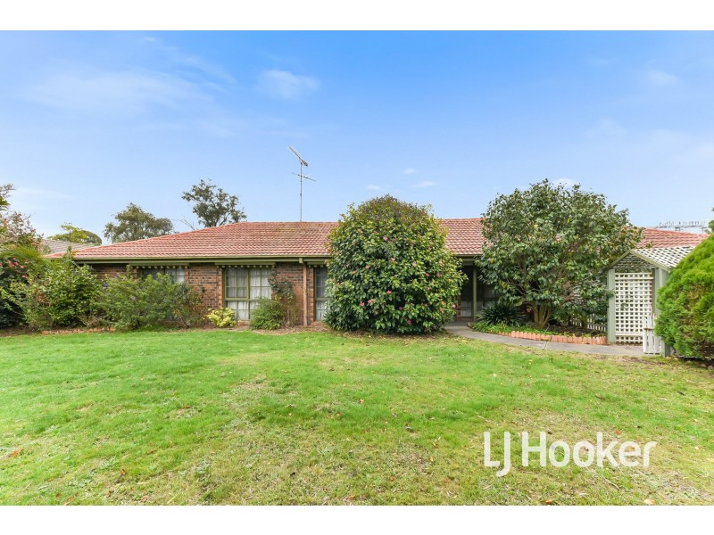 1-3 Tania Court, Pakenham VIC 3810